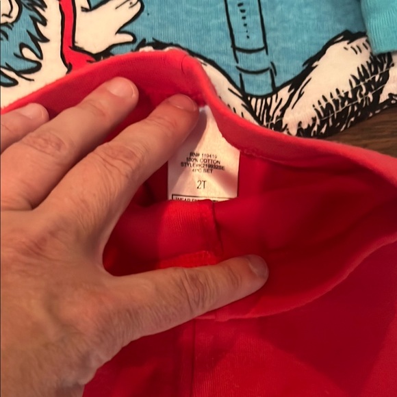 Set of 2 Dr. Seuss Themed Pajama Set - Picture 3 of 5